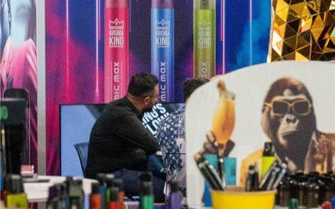 AROMA KING一次性新品搭载FEELM Max解决方案 800+口风潮席卷欧洲